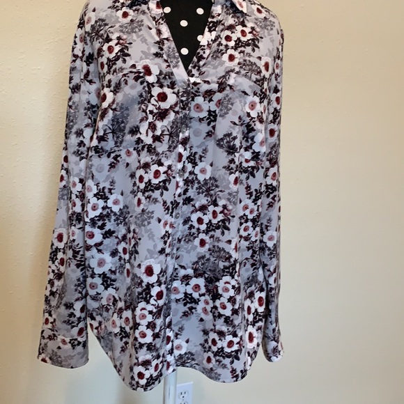 Two Talbots Rayon shirts - Picture 5 of 8